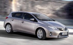 toyota auris