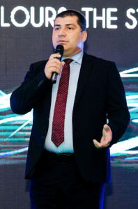 Marius Văcăroiu Policolor