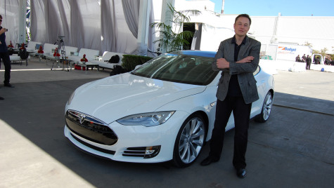 Elon Musk, antreprenorul-model pentru români