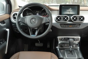 Test Drive Mercedes X 250 d 4Matic Aut. Power (24)