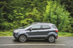 Test Fiat 500X vs Ford EcoSport, Jeep Renegade, Opel Crossland X, Peugeot 2008