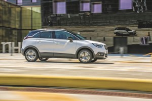 Test Fiat 500X vs Ford EcoSport, Jeep Renegade, Opel Crossland X, Peugeot 2008