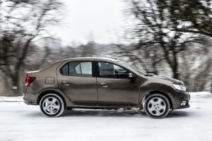 Citroen C-Elysee vs Dacia Logan