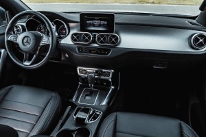 Test Mercedes X-Class vs Nissan Navara, VW Amarok