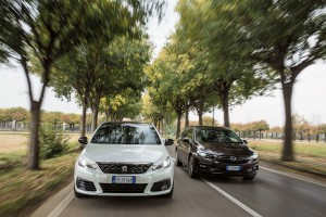 Test Opel Astra ST vs Peugeot 308 SW