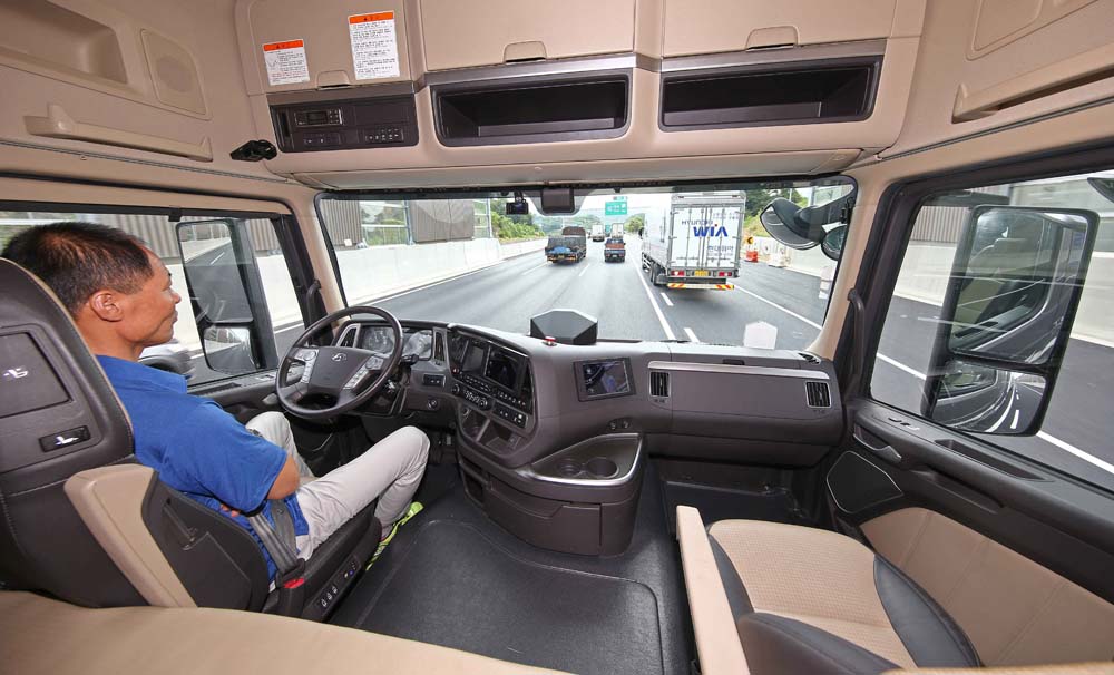 Hyundai a finalizat primele teste cu un camion autonom