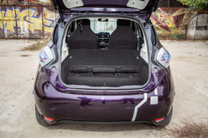 Test comparativ: Renault Clio Estate 1.5 dCi vs Renault ZOE R110