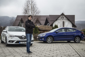 Elantra vs Megane Sedan