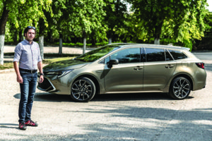 Toyota Corolla TS 2.0 HSD (1)