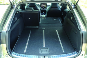 Toyota Corolla TS 2.0 HSD (1)