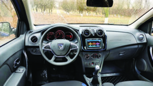 Test drive Dacia Logan TCe 100 GPL BlueLine floteauto