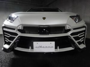 Toyota RAV4 cu kit de Lamborghini Urus floteauto