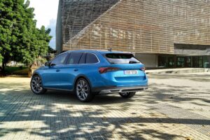 Noua Skoda Octavia Scout 2021 floteauto.ro