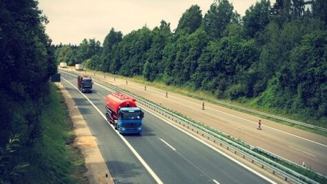 Noi licitaţii pentru drumul de mare viteză care va traversa Moldova, de la nord la sud