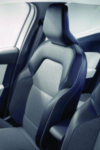 Renault Clio E-TECH floteauto.ro