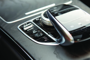 Mercedes-Benz Clasa C plug-in hybrid floteauto.ro