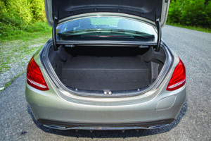 Mercedes-Benz C 300 de floteauto.ro