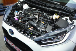 Toyota Yaris hibrid model 2021