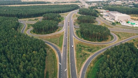 CNAIR: 13 noi noduri rutiere vor fi construite pe autostrăzi