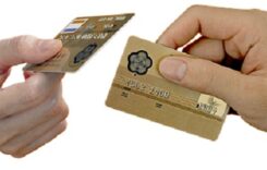 Tranzacţiile de plată cu cardurile au crescut cu 60% în doi ani, pe fondul pandemiei
