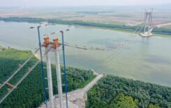 Podul suspendat de la Brăila va fi deschis la finalul lui 2022, împreună cu 10 km din drumurile de legătură