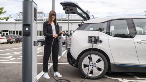 Bosch generează vânzări de peste un miliard de euro în sectorul electromobilității