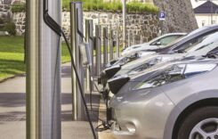 Vânzările de vehicule electrice vor crește în acest an cu 34,4%, la peste 6 mil. de unități