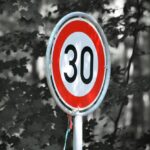 Prevenirea accidentelor rutiere. Sectorul 1 al Capitalei va introduce limita de viteză de 30 km/h