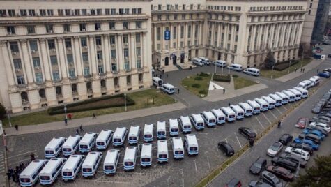 Poliția Română recepționat 45 de laboratoare mobile de educație rutieră