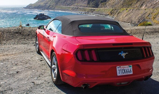 Informațiile de pe certificatul de înmatriculare. Există serie motor talon?