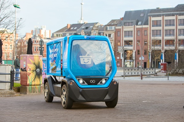 vehicul electric autonom