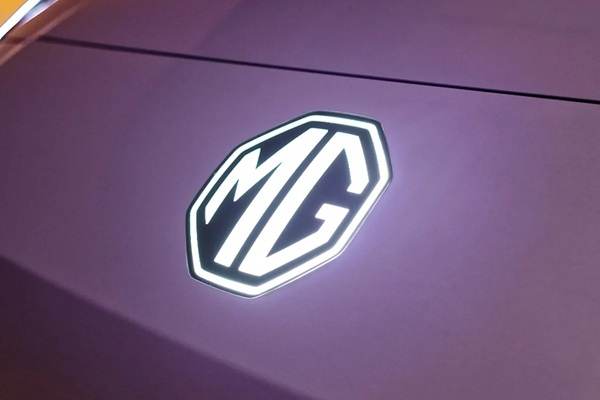 MG